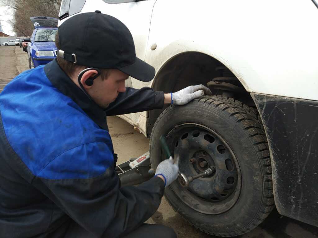 Замена колеса